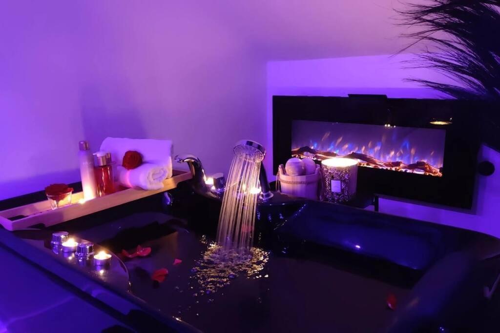 Logement Romantique Et Cosy Charleroi Exterior foto